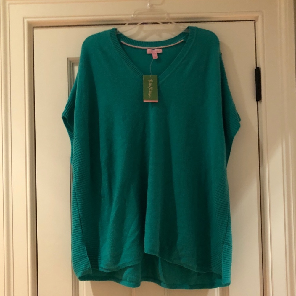 NWT Chloe Cashmere Tunic - Size M/L